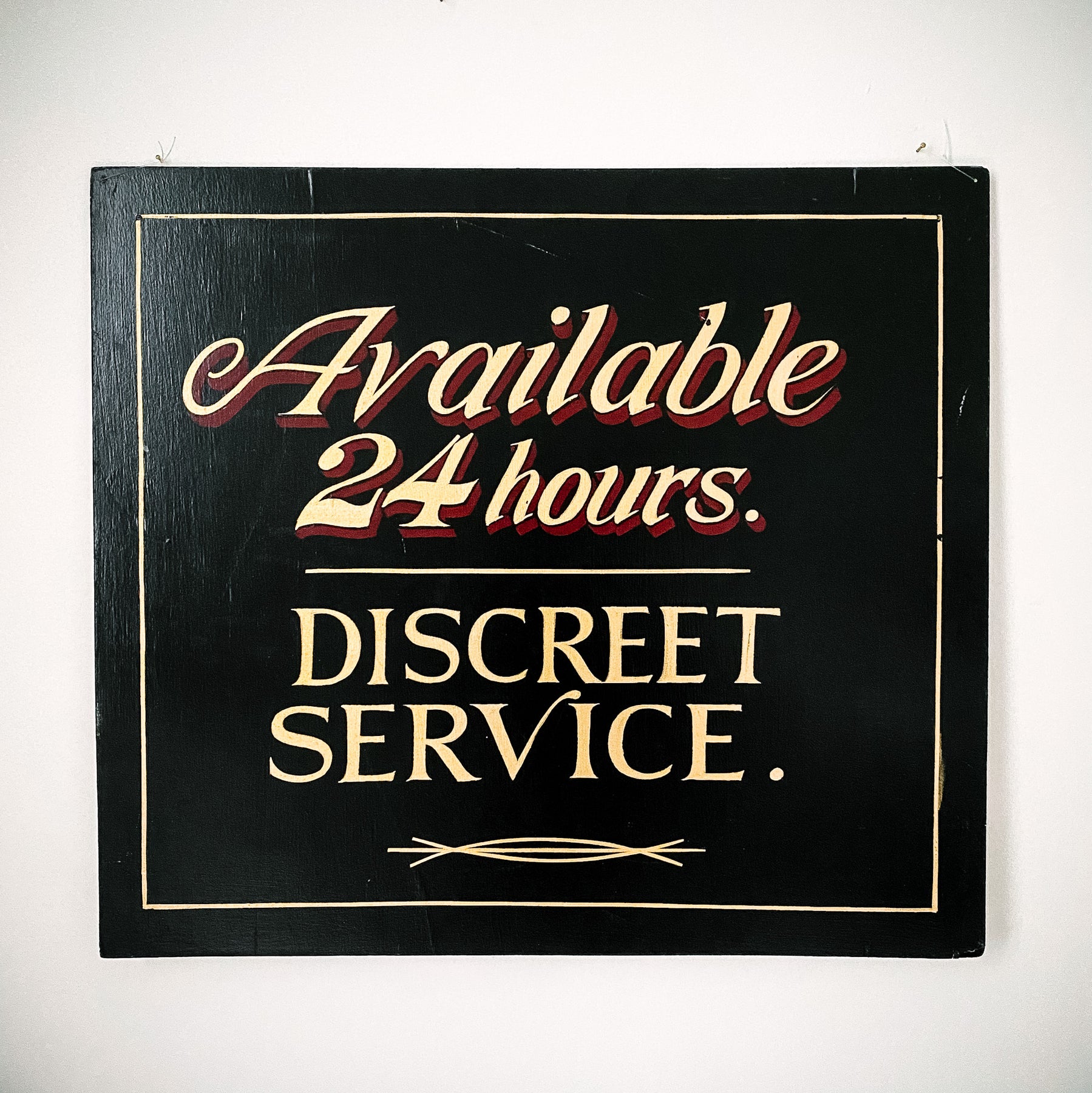 Discreet Service Example Discreet Service Sign – Houselore