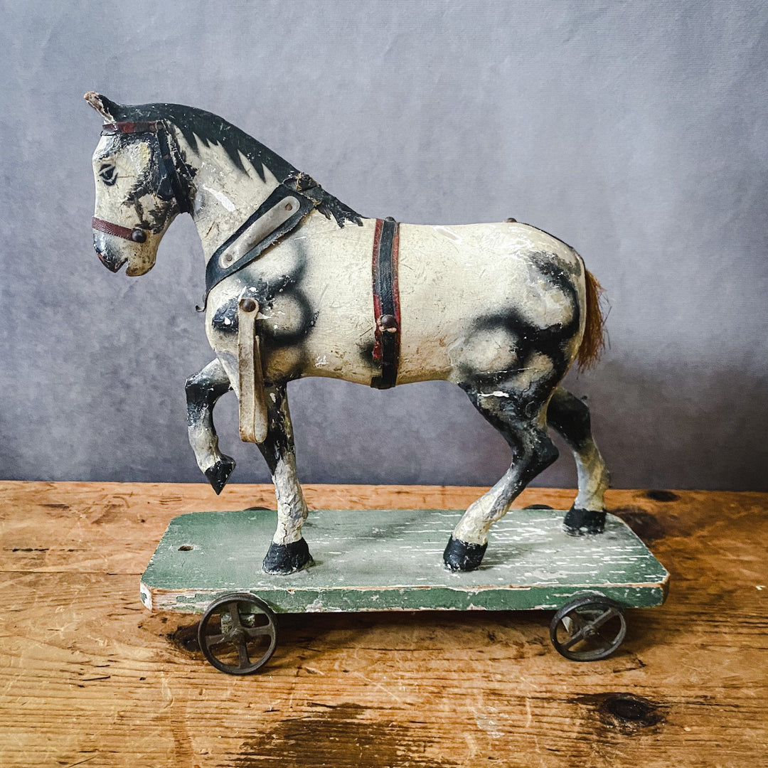 Victorian Pull Along Horse - Houselore