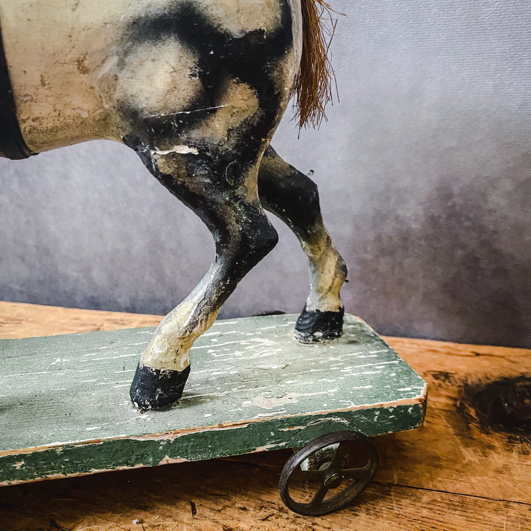 Victorian Pull Along Horse - Houselore