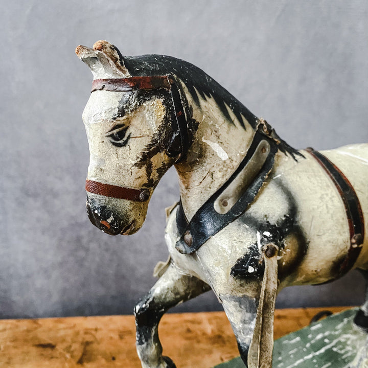 Victorian Pull Along Horse - Houselore